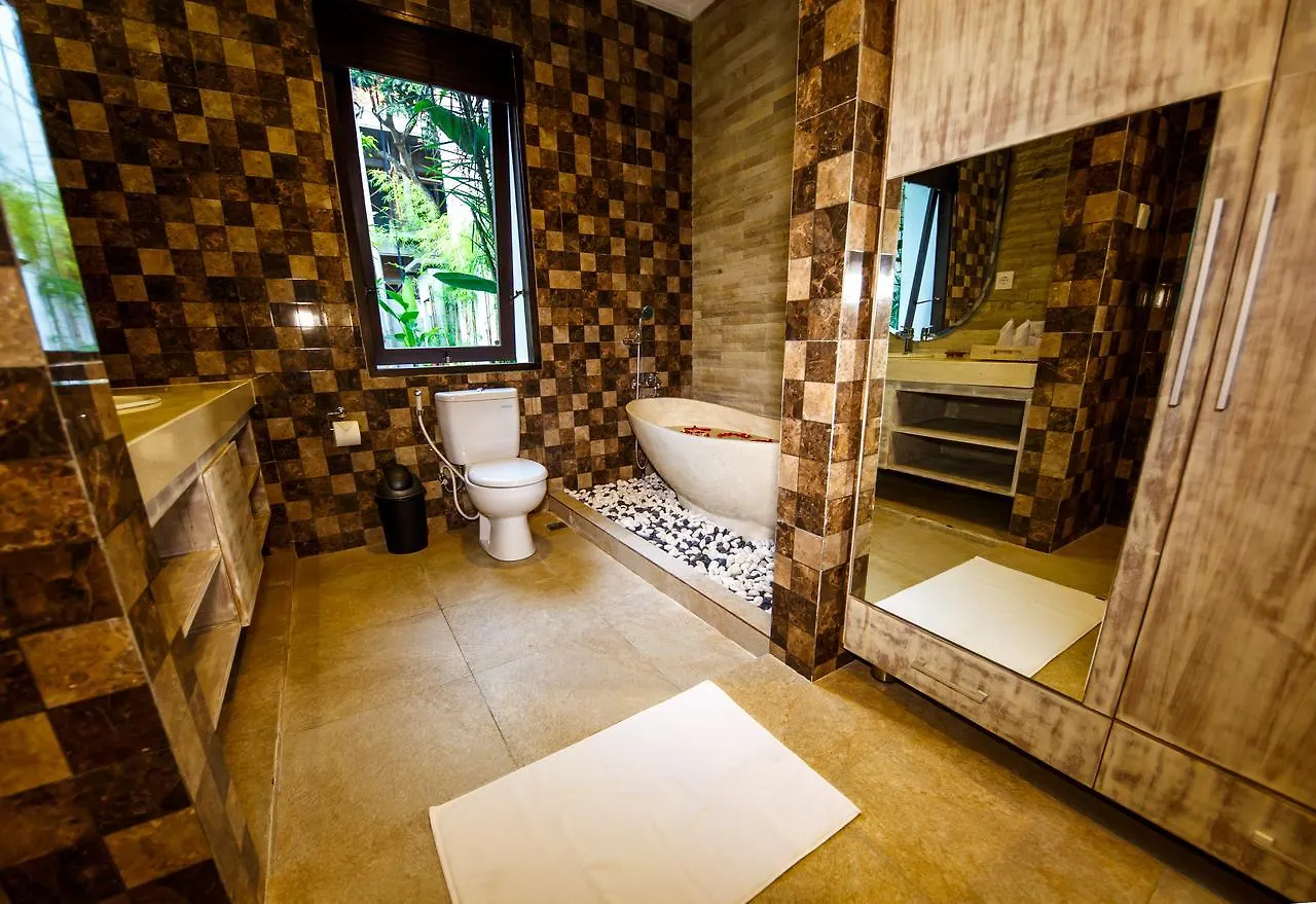 Villa Suzuki 3 Seminyak  塞米亚克